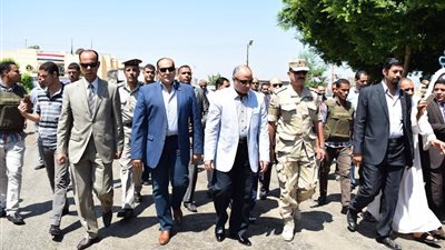 بالطبل والمزمار البلدي جامعة سوهاج تستقبل شعلة أسبوع شباب الجامعات العاشر.
