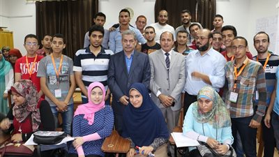 برنامج تدريبي لتدريب 75 طالبًا من جامعة بنى سويف على الإبداع وريادة الأعمال
