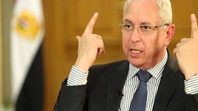 وزير التعليم العالي ينفي تورطه في قضايا الفساد الزراعة.. وحالة ترقب في الوزارة في انتظار التغيير الوزاري