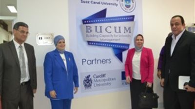 افتتاح استوديو تعليمي جديد لمركز تطوير التعليم الجامعي لإنتاج المقررات الإلكترونية بجامعة قناة السويس
