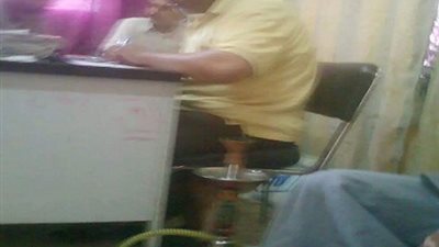 بالصورة… معلم بـ