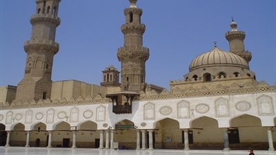 تظاهر المستبعدين من معلمي الأزهر