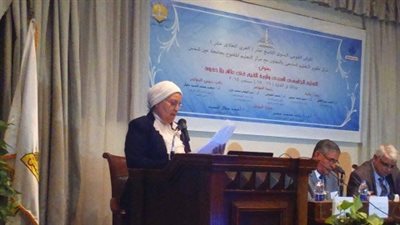 مديرة مركز تطوير التعليم الجامعي بعين شمس: يجب معاقبة المواقع التي تفسد القيم المجتماعية 
