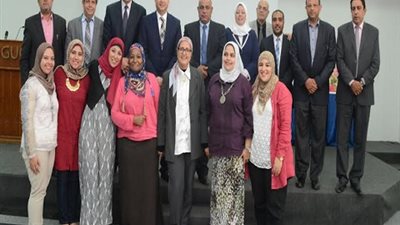 انتهاء المرحلة الاولى من مبادرة تدريب معلمى المدارس الحكومية بالجامعة الالمانية
