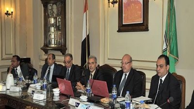 جامعة القاهرة توافق على قبول طلاب من أواىْل الثانوية دون التقيد بالتوزيع الجغرافى
