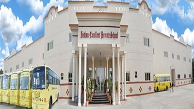 عاجل.. معلمون إلي دولة الامارات في جميع المواد