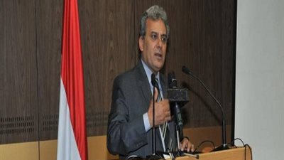 جابر نصار: أساتذة الجامعة يتقاضون رواتبهم لخدمة الطلاب.. ومكتبي مفتوح للجميع