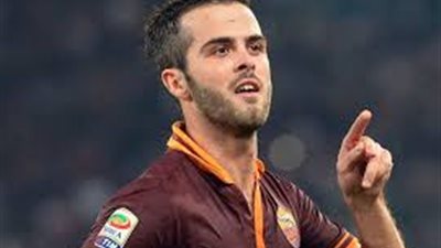 هل يضم ريال مدريد نجم فريق روما الايطالى ؟