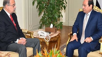 بشري سارة ..تعديل هيكل الأجور لزيادة رواتب الموظفين
