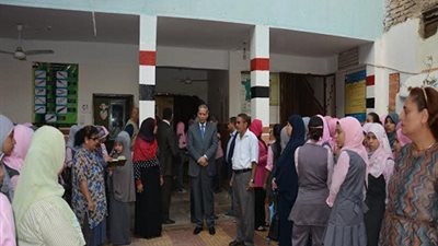 الهلالى يشرح قرار درجات السلوك والحضور فى طابور الصباح بمدارس المنيا
