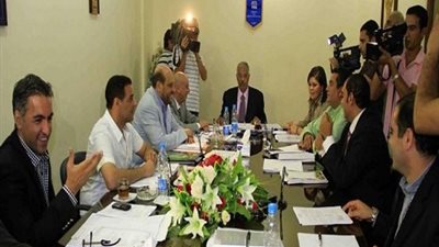 علام ولهيطة يحضران السوبر المصرى.. وعامر يعتذر