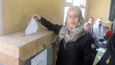 مرشح حزب النور يخرق الصمت الانتخابى بالصف