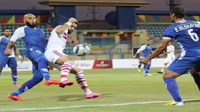 قطار الزمالك يتوقف امام سد اسوان