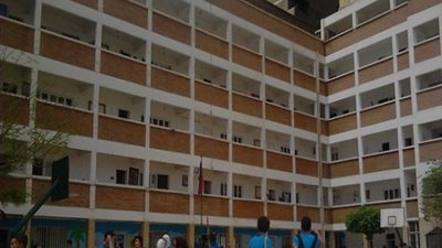 تعليم القليوبية: استبعاد مدير ووكيل مدرسة بعد إصابة طالب بالشلل

