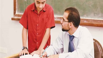 للمعلمين .. تعرف على أفضل الطرق للتعامل مع الطلاب داخل الفصل