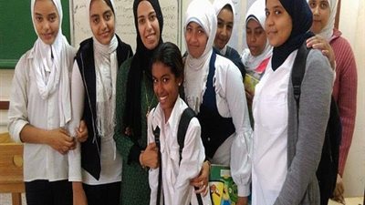 جامعة قناة السويس تواصل حملات التوعية بمدارس الإسماعيلية