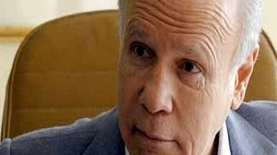 بعد القبض على دياب ونجله.. مصادر: الأجهزة الأمنية تلاحق 17 رجل أعمال فى فساد 