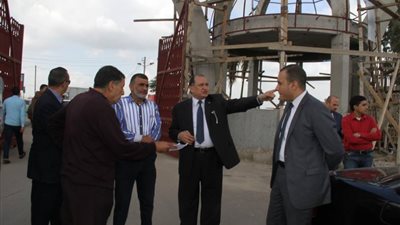 رئيس جامعة طنطا في جولة تفقدية بالمجمع الطبي ومجمع سبرباى 
