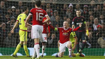 الشياطين الحمر يفلت من كمين 