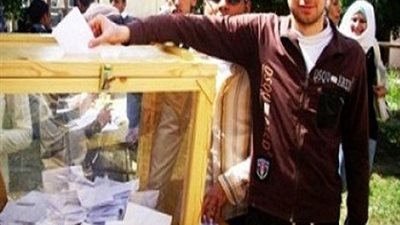 إقبال متوسط بـ