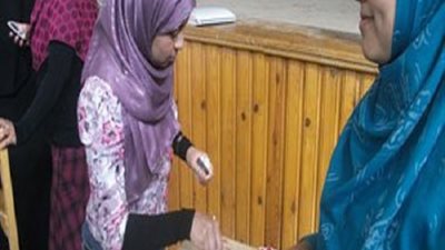 820 طالب يشاركون في اليوم الأول للانتخابات بـ