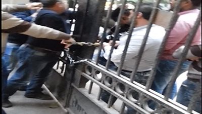 رئيس الجامعة الالكترونية لـ 