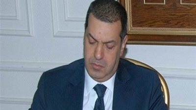 أسيوط الجديدة تنتعش بسيارات ميكروباص لنقل المواطنين