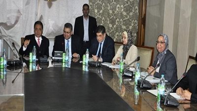 الشيحى وعماد يوصيان بلائحة موحدة للتعليم الفنى للتمريض