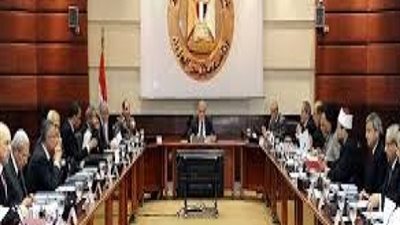 غرفة عمليات الحكومة تبدأ متابعة سير العملية الانتخابية