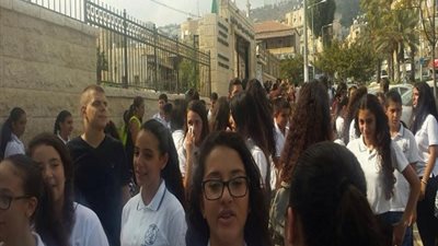 اعتقال مدرسين بالقدس المحتلة لاعتدائهم بالضرب علي التلاميذ.. الشرطة في خدمة الشعب