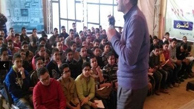 بالصور| التعليم: انطلاق القوافل التعليمية بالبحيرة للحد من الدروس الخصوصية