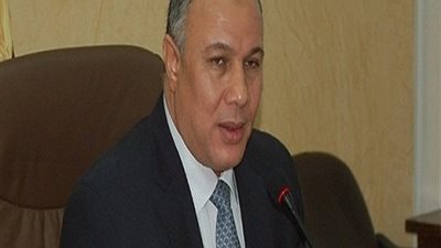 بالفيديو| رئيس جامعة سوهاج يشهد محاضرات التربية والهندسة والزراعة والتربية الرياضية