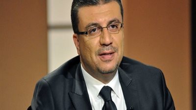 بمشاركة عمرو الليثي 