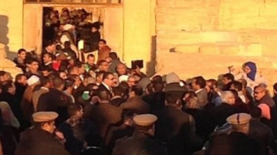 بالصور| محافظ الفيوم يحتفل بتعامد الشمس على قدس الأقداس بمعبد قصر قارون