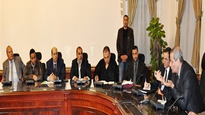 التعليم: لا تعيينات بعقود مؤقتة أو مستديمة أو بالحصة أو بالأجر إلا من خلال مسابقة يقرها مجلس الوزراء