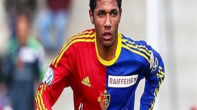 الننى على أعتاب الأرسنال خلال أيام