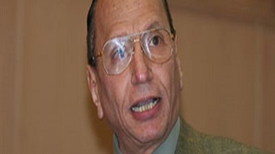 فاروق إسماعيل رئيسًا مؤقتُا للمجمع العلمى المصرى