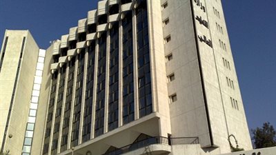 التعليم العالي: مداهمة 3 أوكار تعليمية وهمية وغلقها بالزقازيق