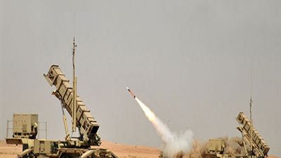 الدفاع الجوى السعودى يدمر صاروخا باليستيا أطلق من اليمن