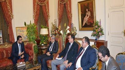 إنشاء مراكز للتدريب عن بعد بـ 200 مدرسة