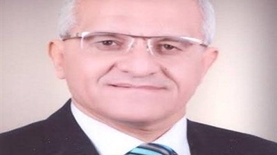 رئيس جامعة المنيا: إلغاء امتحان طالبين.. وإحالة آخر لمجلس تأديب