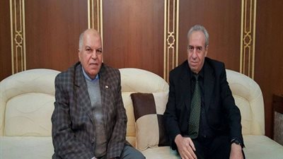 الزناتى يصل دمشق لحضور اجتماع المجلس المركزى لأتحاد المعلمين العرب