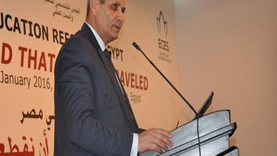 الهلالى: تطوير المناهج الدراسية بما يتفق مع متطلبات العصر