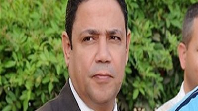 وكيل تعليم دمياط يتفقد لجان امتحانات الشهادات الابتدائية والإعدادية

