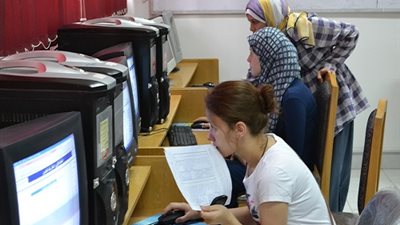 بالمستندات : 