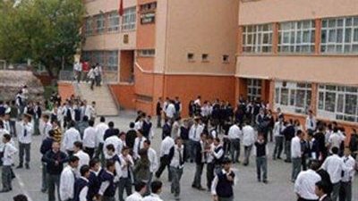 تعرف على أهم مهام مدير المدرسة