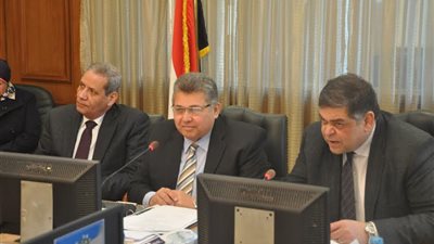 الشيحى: لا نية لمد إجازة نصف العام فى الجامعات.. والدراسة 13 فبراير