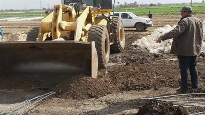 بالصور.. إزالة 28 حالة تعدي و75 حالة إشغال طريق بمراكز أسيوط