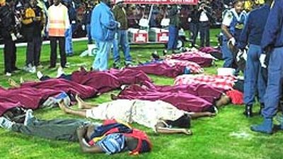 أحمد مجاهد ينعى شهداء الأهلى فى الذكرى الرابعة.. أسود يوم فى تاريخ الكرة المصرية