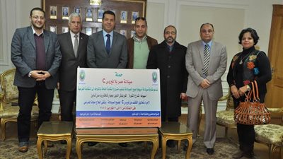 بالصور.. تدشين حملة صيادلة مصر بلا فيروس 